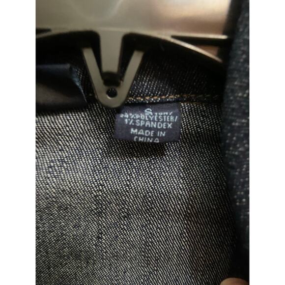 Westbound women’s Jean jacket or shirt size small - Picture 5 of 8